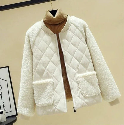 Winter-ready quilted jacket for women