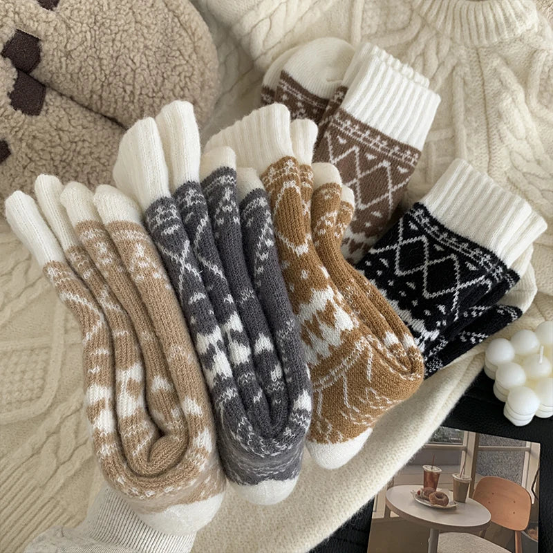 Olivia Crew Fit Socks | Fair Isle Pattern Mid-Calf Socks