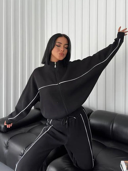 Women's winter zip turtleneck hoodie & lace-up sweatpants set