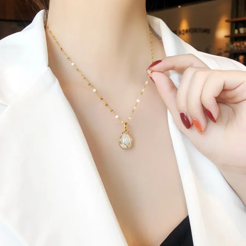 Isla Dainty Pendant Necklace | Tulip Shape Rhinestone Clavicle Necklace