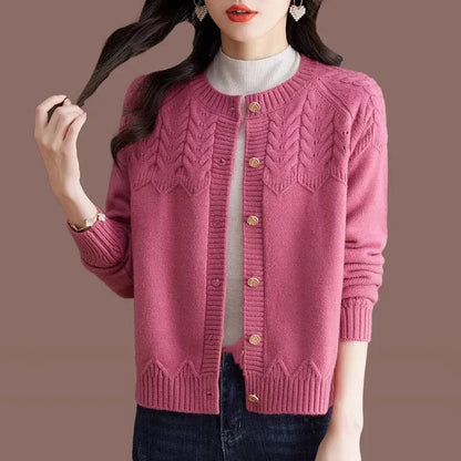 Women’s Cardigan Sweater – Wool Blend – Relaxed Fit – Button Front – Cable Knit