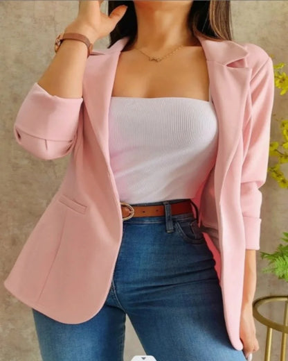 Women's tailored blazer for bold style