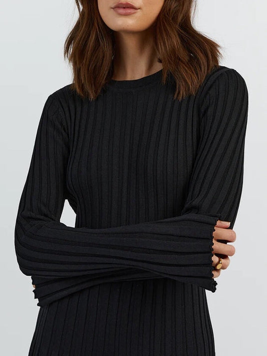 Fitted Stretch Ribbed Knit Sweater