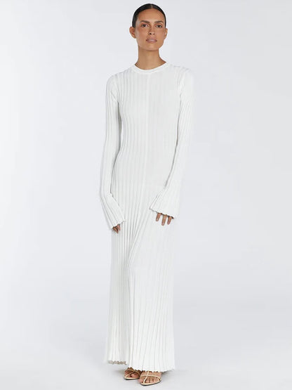 Women's Ribbed Knit Sweater - Fitted Stretch Fabric - Long Sleeve Round Neck