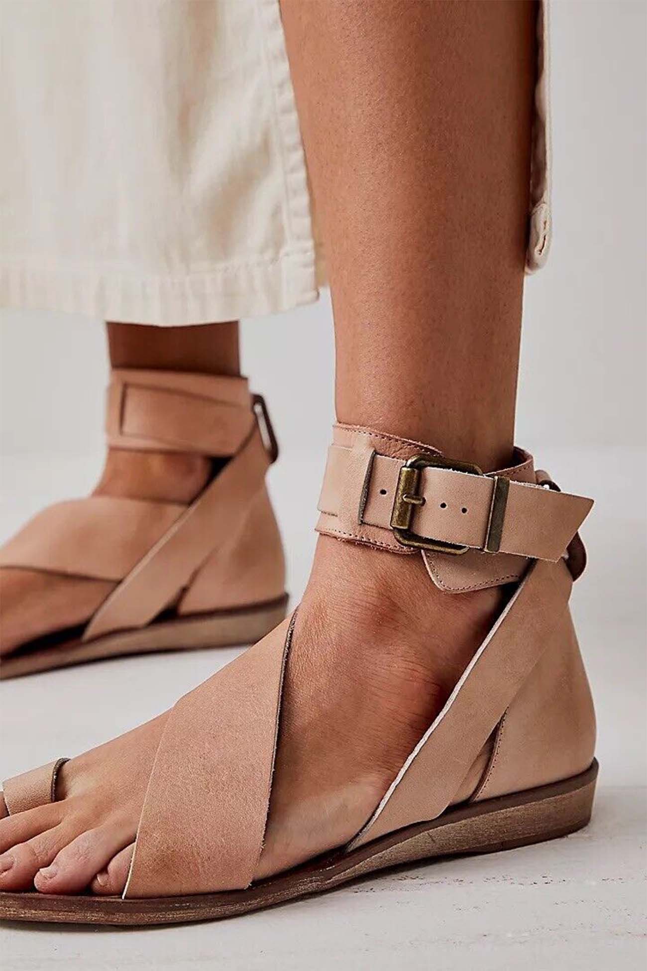 Women's Flat Sandals - Textured Leather - Crisscross Straps - Adjustable Ankle Strap
