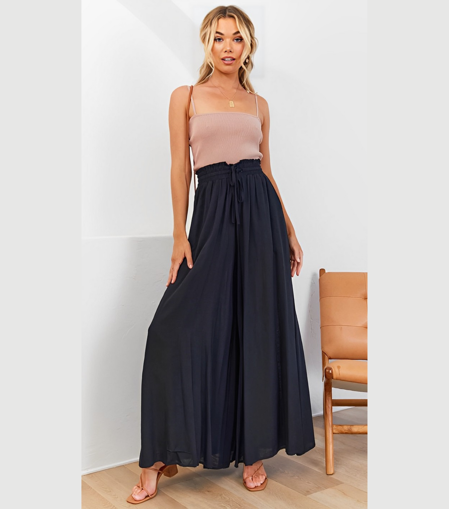 Women’s wide-leg casual trousers