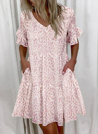 Women's Casual Dress - V-Neck - Short Ruffle Sleeve - Tiered Loose Fit - With Pockets