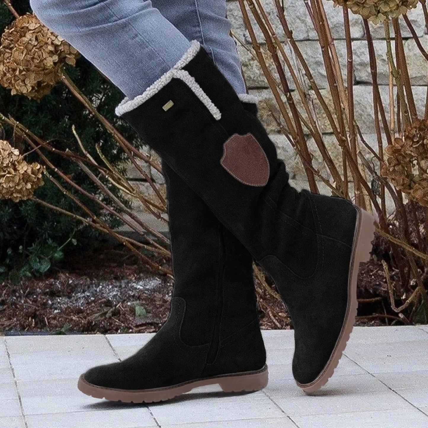 Women’s Mid-Calf Boots – Suede Finish – Plush Lining – Lug Sole – Side Zipper