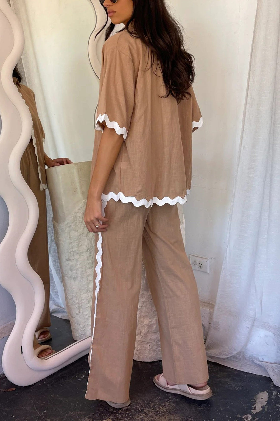 Women's wavy stitching blouse and long pants set