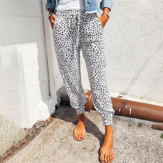 Leopard Print Decorated Fashion Trousers