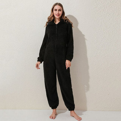Winter outfit piece set for women