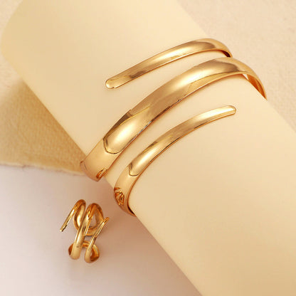 Olivia Sculpted Open Ended Cuff Bracelet And Wrap Ring Two-Piece Set | Solid Design Jewelry