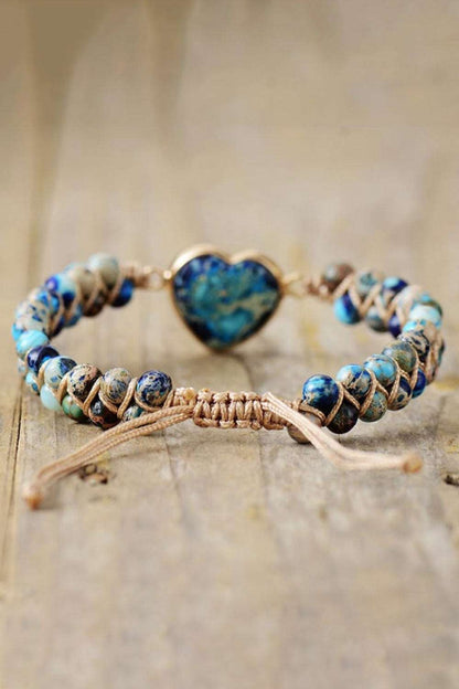 Women’s Stone Bead Bracelet – Heart-Shaped Centerpiece – Adjustable Fit – Handmade Design