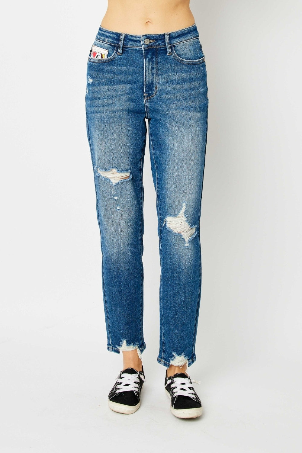 Taleisha - distressed boyfriend fit jeans