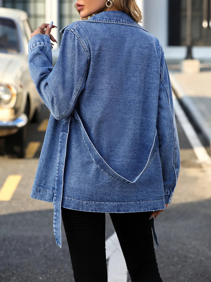 Women's denim coat with flap pockets and belt