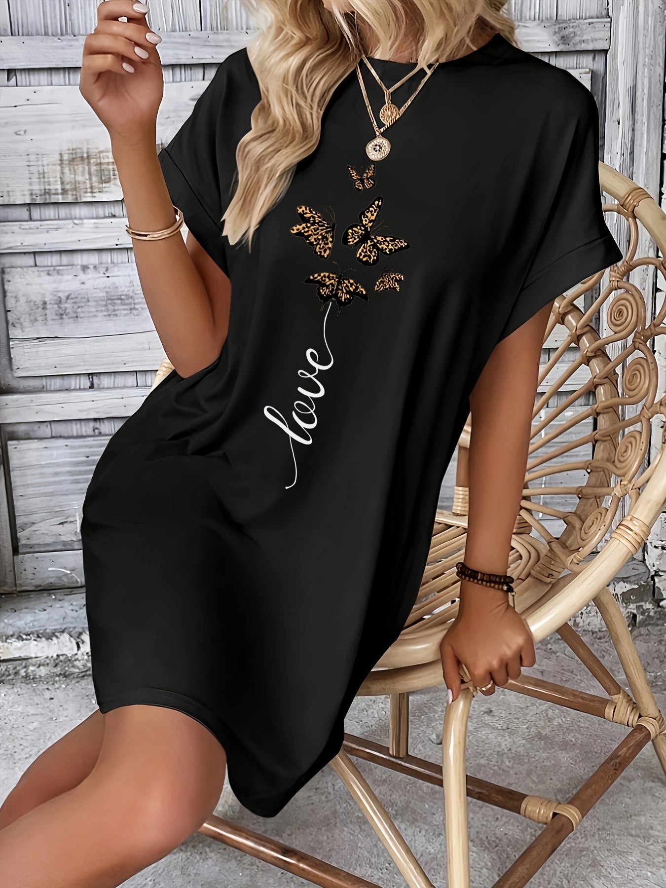 Graphic Print Loose Fit T-Shirt Dress