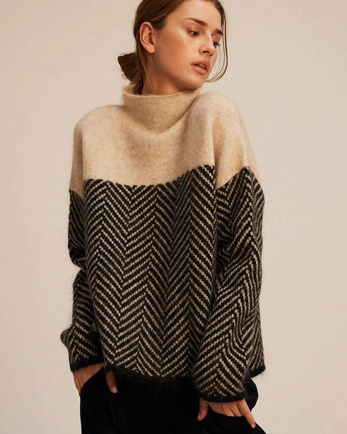 Women's cotton turtleneck sweatshirt