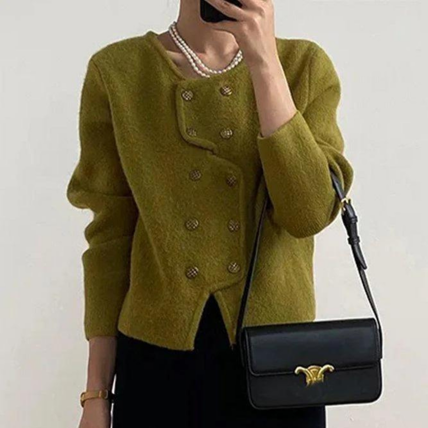 Women's elegant long sleeve cropped knit sweater