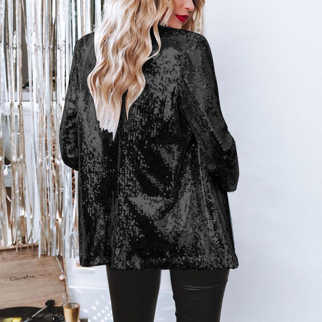 Women's elegant blazer with sequins