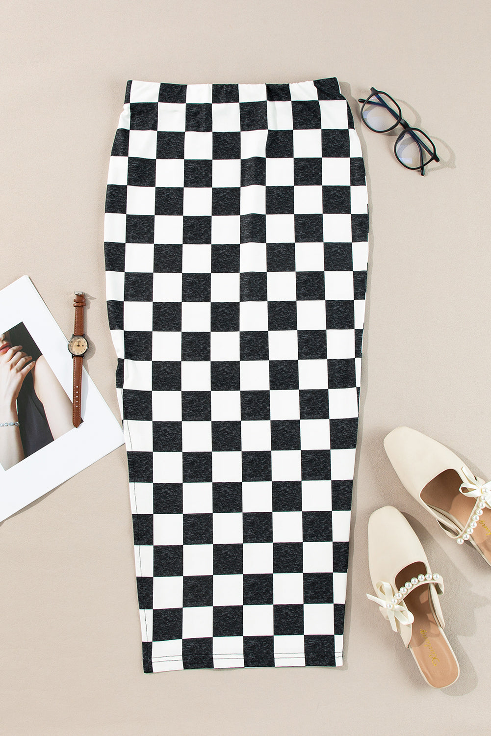 Retro medium-length plaid skirt with slit for women