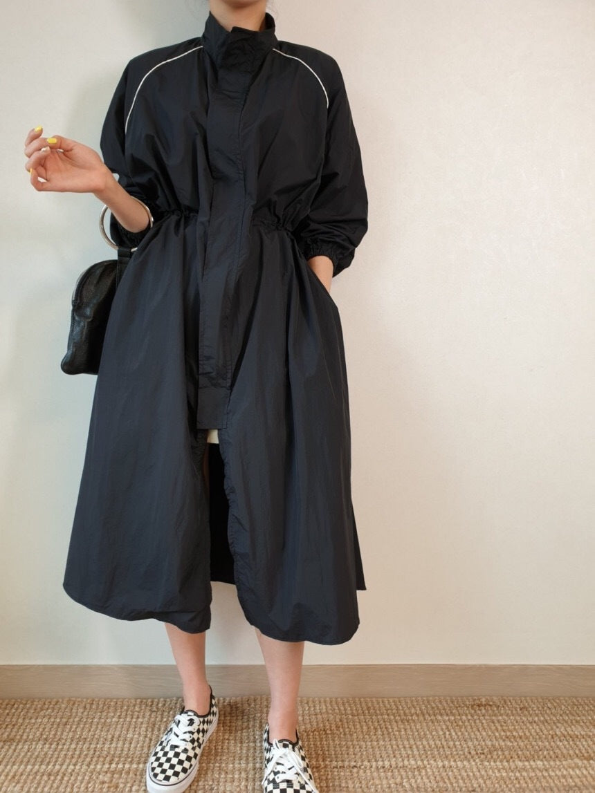Women's oversize high collar warm long jacket for autumn and winter