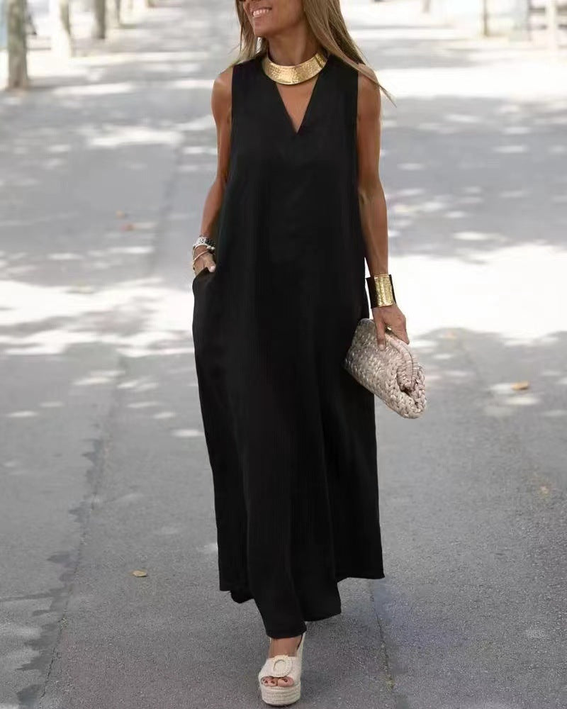 Elegant Sleeveless Maxi Summer Dress