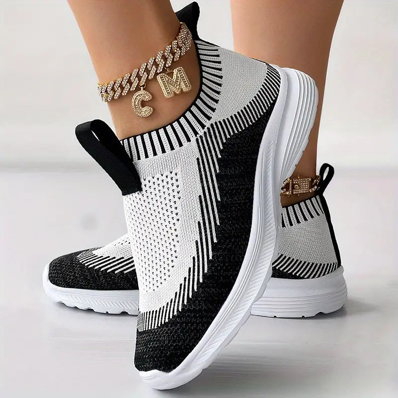 Women's knitted casual sneakers