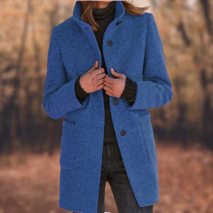 High collar women's coat with buttons