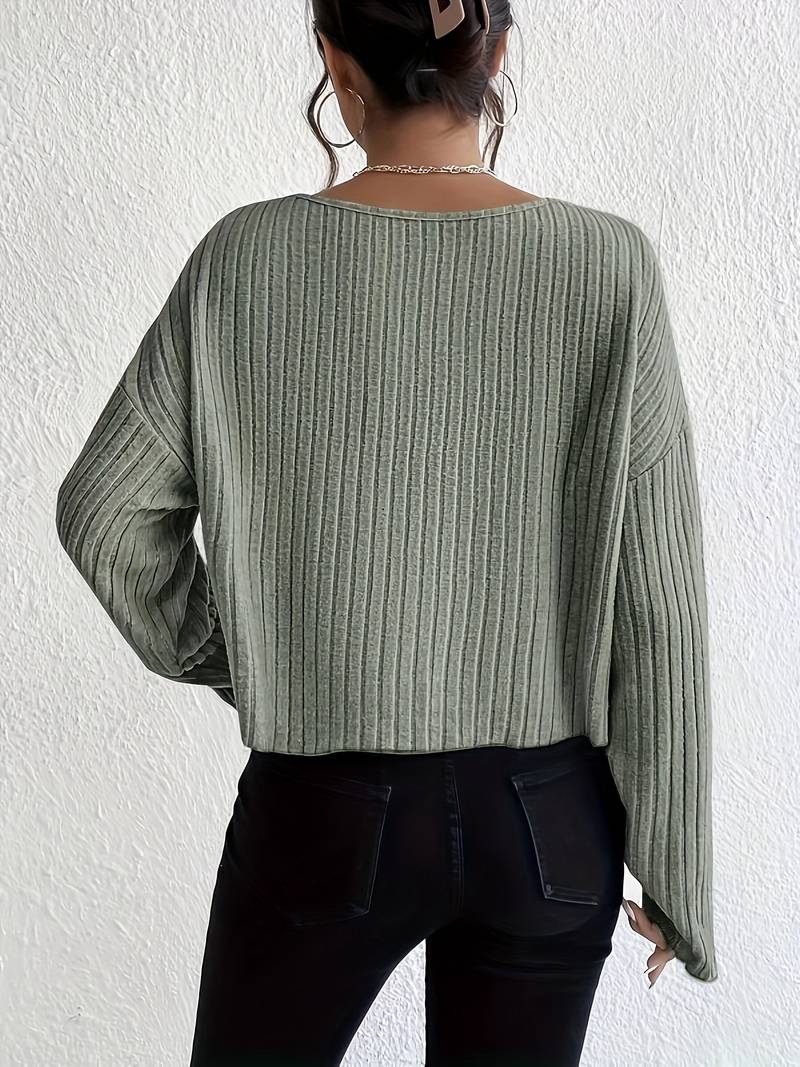 Women's stylish ribbed crew neck