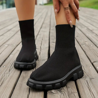 Women's winter boots with wedge sole