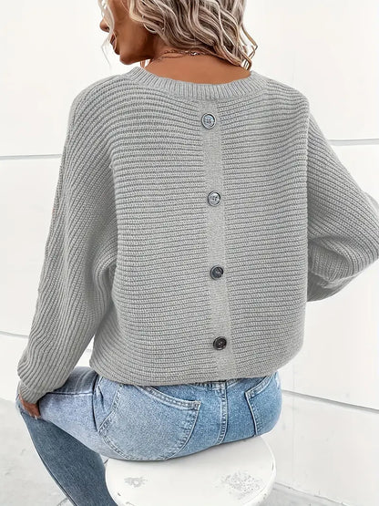Women's elegant round neck sweater with batwing sleeves