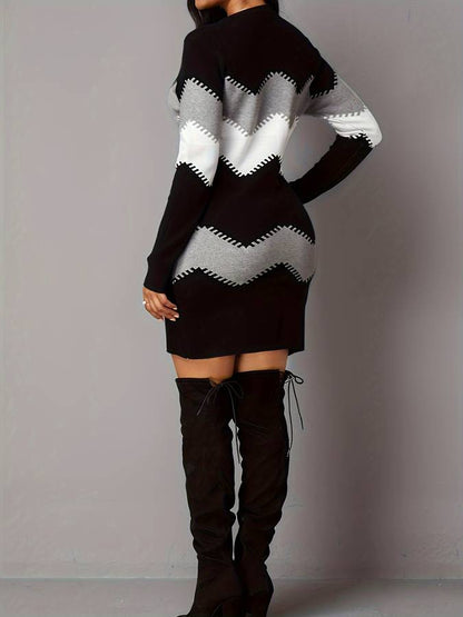 Women's Bodycon Mini Dress - Long Sleeve - Stretch Fabric - Zigzag Pattern