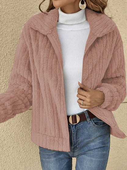 Women’s Jacket – Soft Fleece – Ribbed Texture – Relaxed Fit – Cropped Length – Zip Front