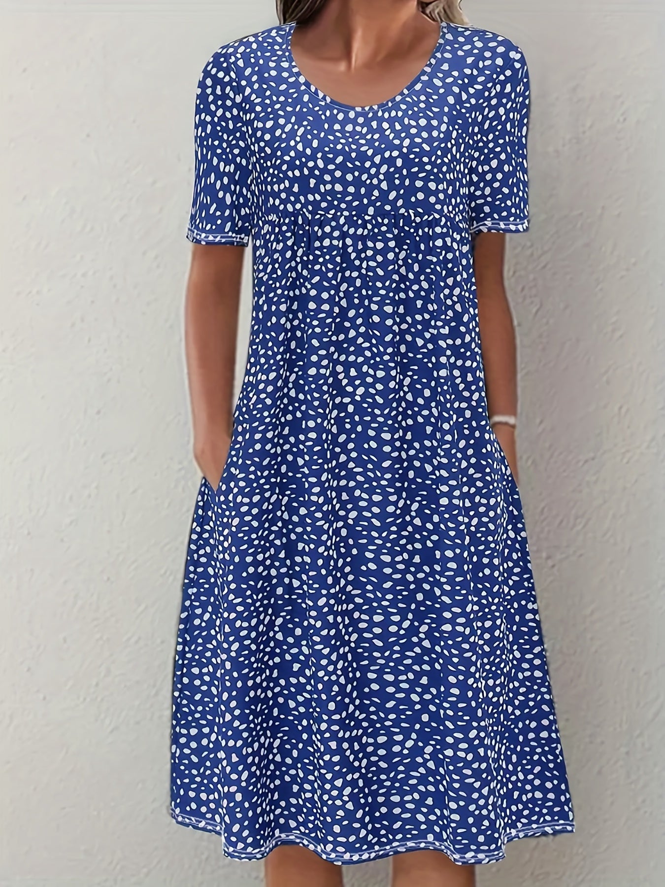 Relaxed A-Line Fit Knee-Length Dress