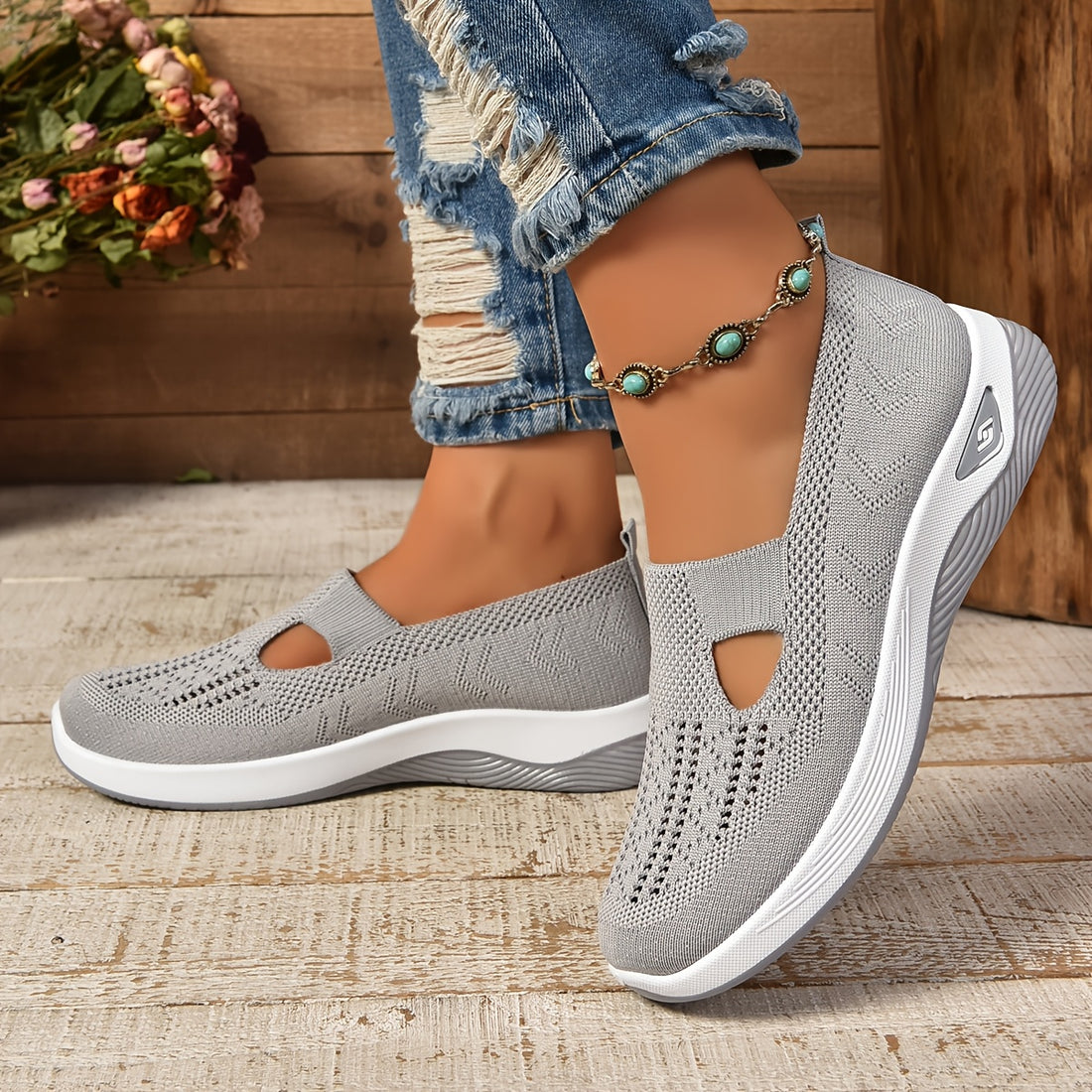 Lightweight slip-on walking sneakers with breathable knit upper for women