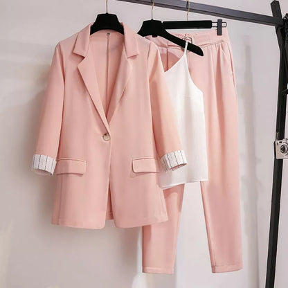 Women’s Three-Piece Blazer – Tailored Fit – Single Button – Classic Lapel – Turn-Up Cuffs – Hip Length