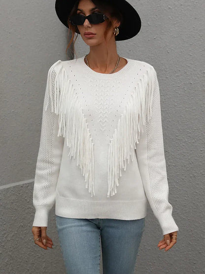 Women's sweater with fringes