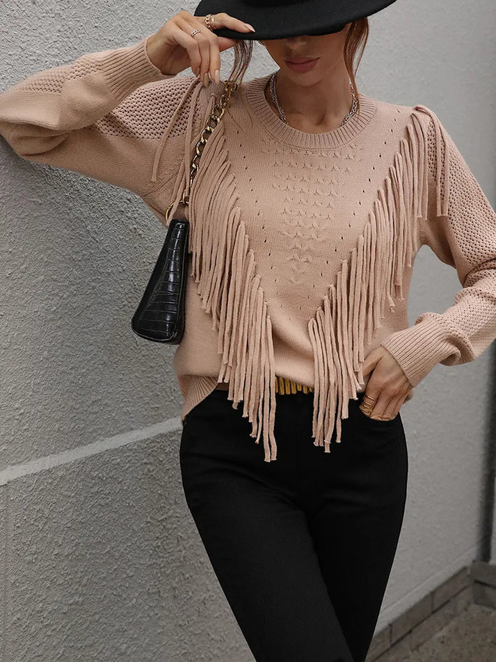 Women's sweater with fringes