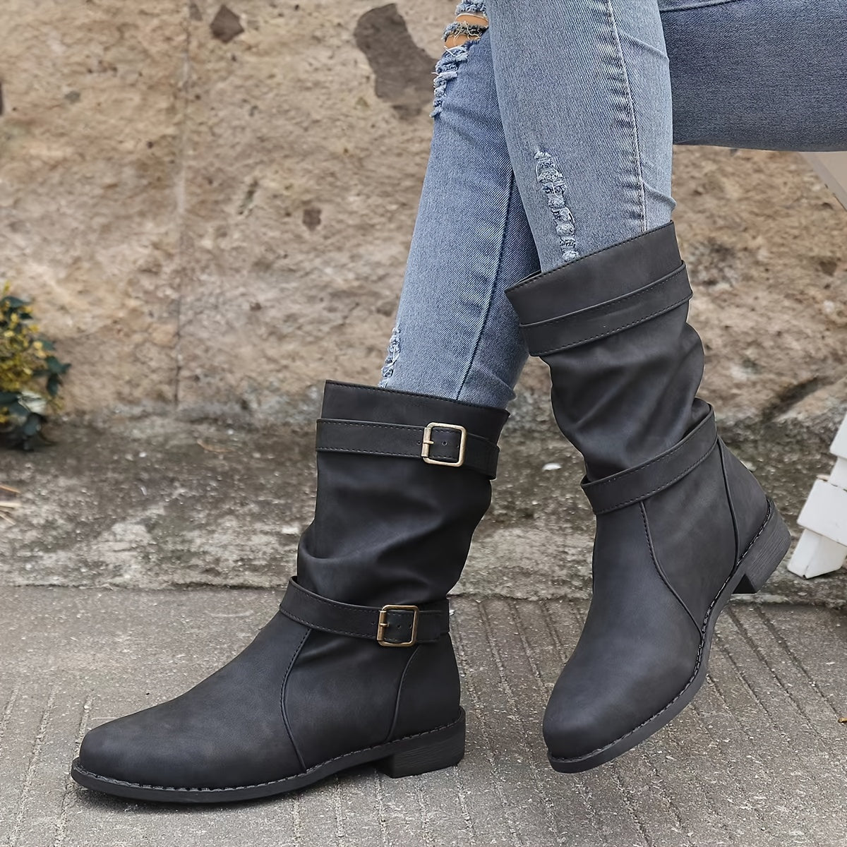 Women's retro charm slouchy buckle strap western ankle boots