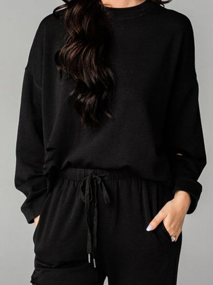 Women’s Loungewear Set - Relaxed Fit Sweatshirt & Distressed Jogger Pants - Casual Comfort