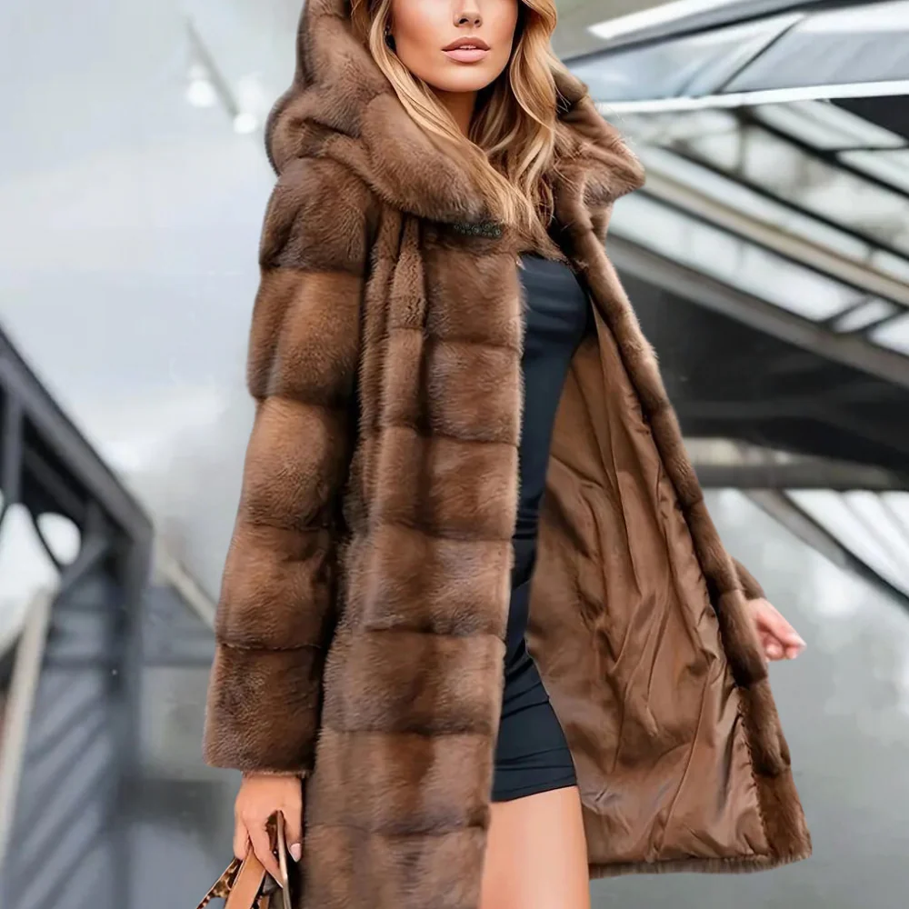 Women’s Trench Coat – Faux Fur – Relaxed Fit – Hooded – Snap Button – Mid-Thigh Length