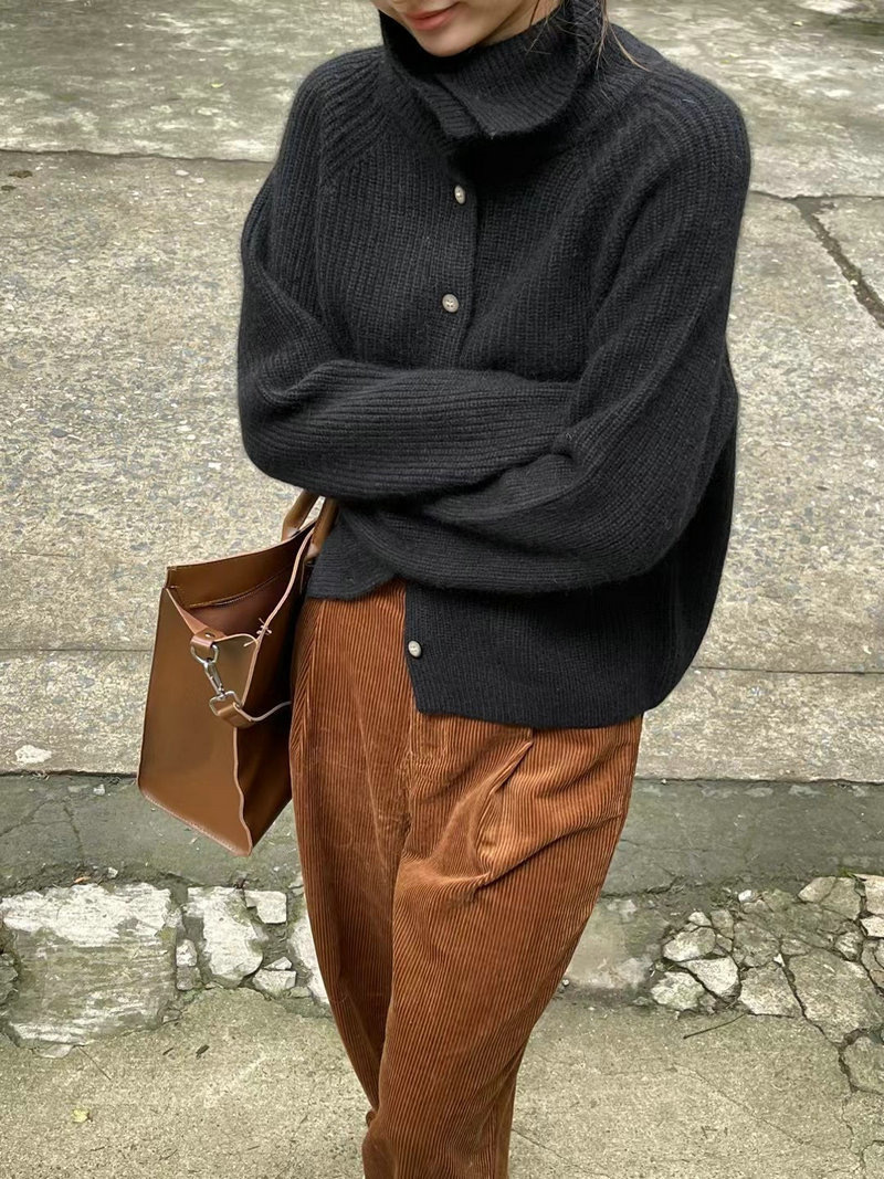 Ribbed Knit Relaxed Fit Cardigan 