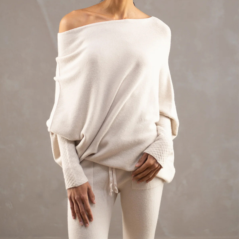 Women’s Oversized Top – Off-the-Shoulder Neckline – Dolman Sleeves – Knitted Texture