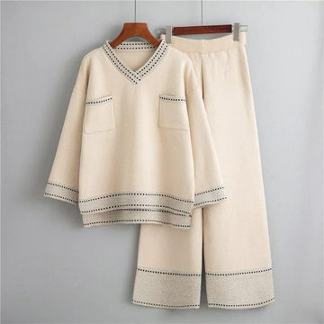 Women’s casual beige knit sweater and pants set loungewear