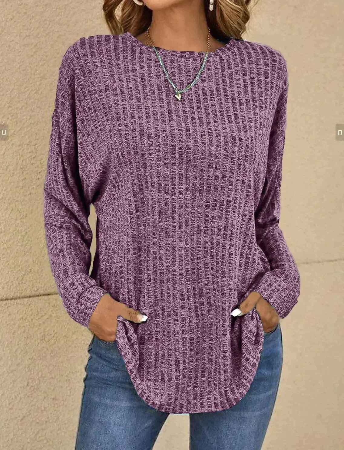 Women’s Pullover Top – Relaxed Fit – Knit Ribbed Texture – Crew Neck Curved Hem