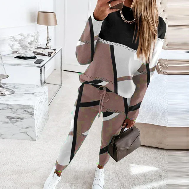 Women’s Two-Piece Lounge Set – Cotton Knit – Relaxed Fit – Geometric Pattern – Drawstring Waist