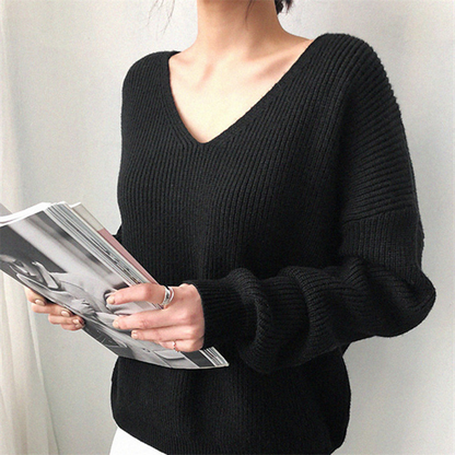 Women’s Pullover Sweatshirt – Oversized Fit – Ribbed Knit – Deep V-Neck – Long Sleeve
