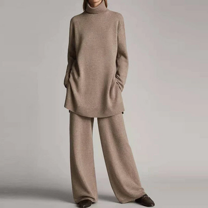 Women’s Two-Piece Loungewear Set – Knit Fabric – Oversized Turtleneck Top – Wide-Leg Pants