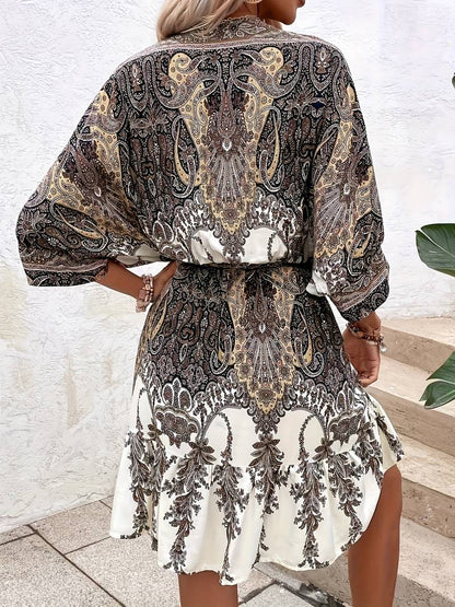 Women's Boho Dress - Paisley Print - V-Neck - Short Wide Sleeves - Flowy Knee-Length