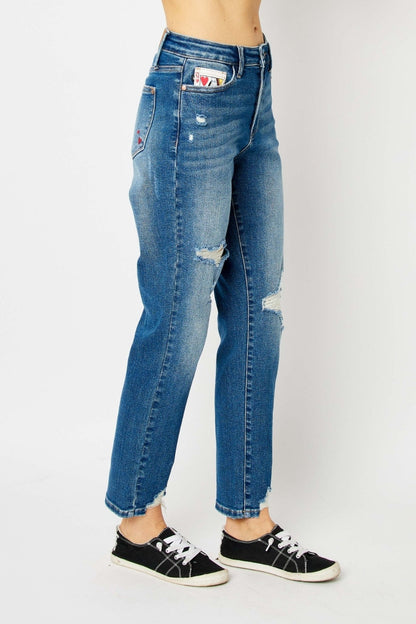 Taleisha - distressed boyfriend fit jeans